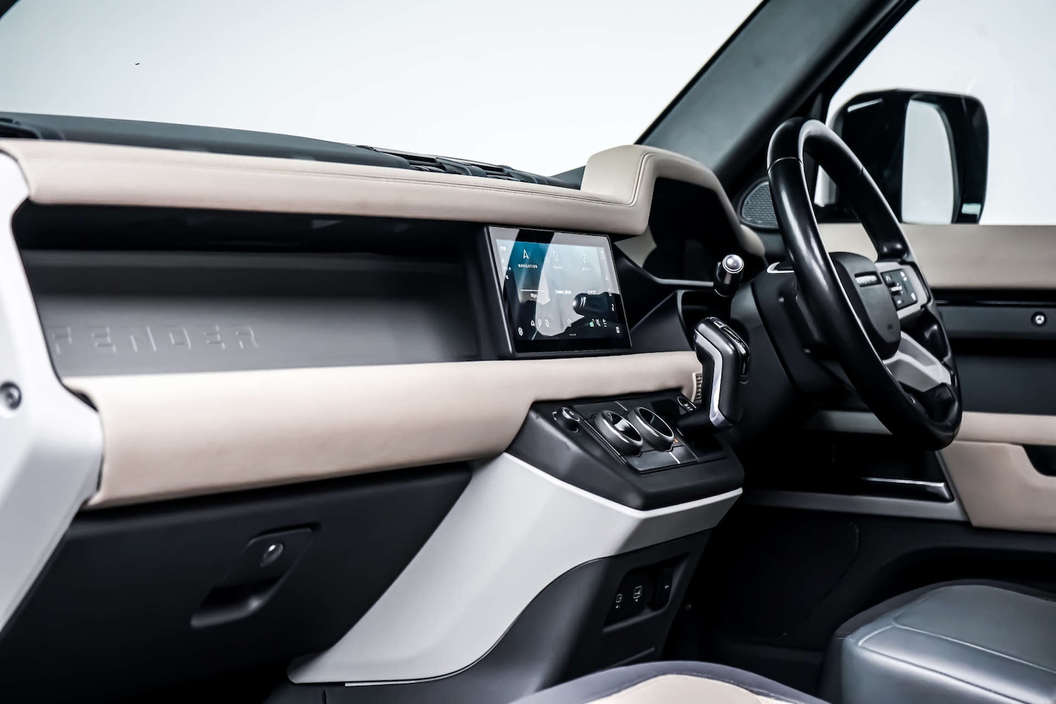 Used Land Rover Defender 2021 for sale - 77426901: Photo 20