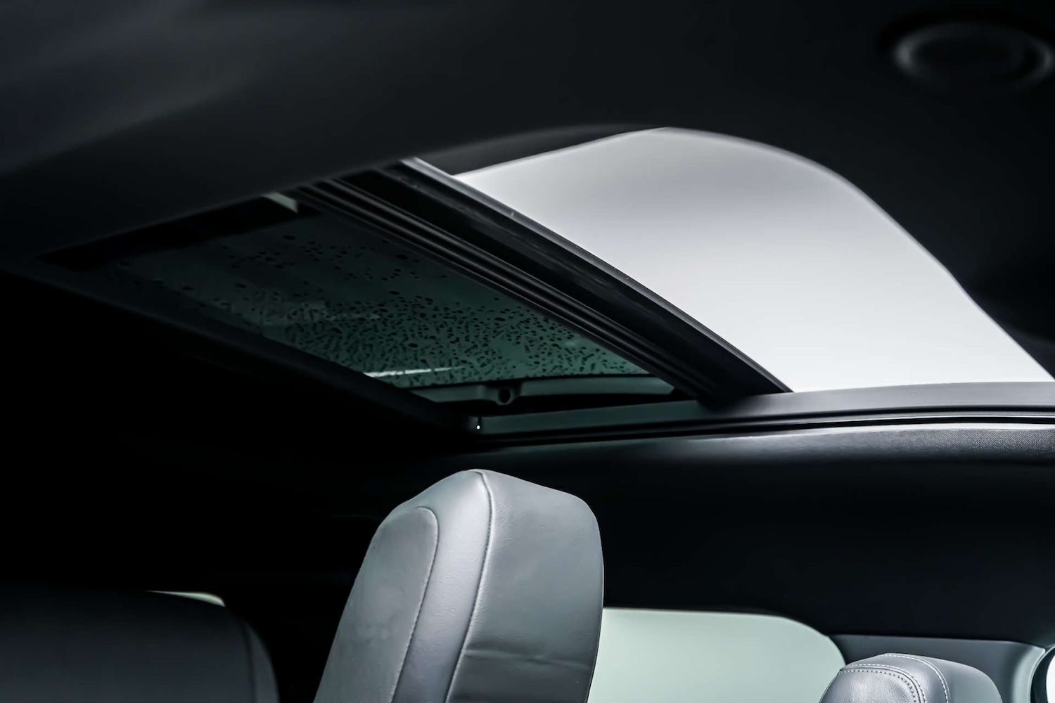 Used Land Rover Defender 2021 for sale - 77426901: Photo 3