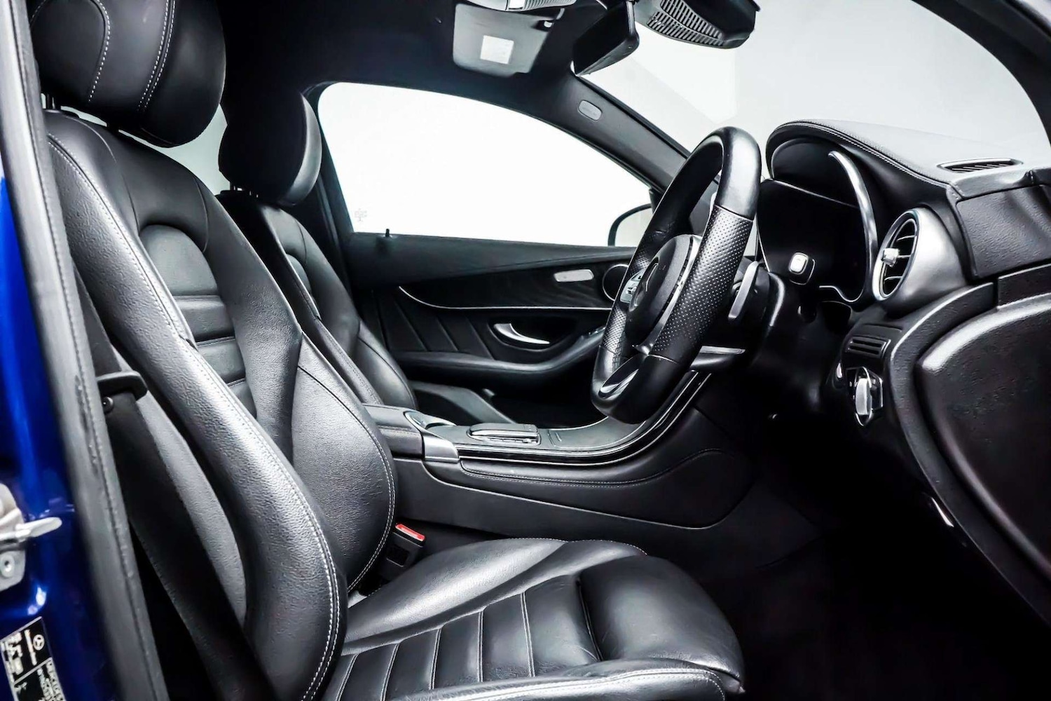 Used Mercedes-Benz GLC 2020 for sale - 76831013: Photo 6