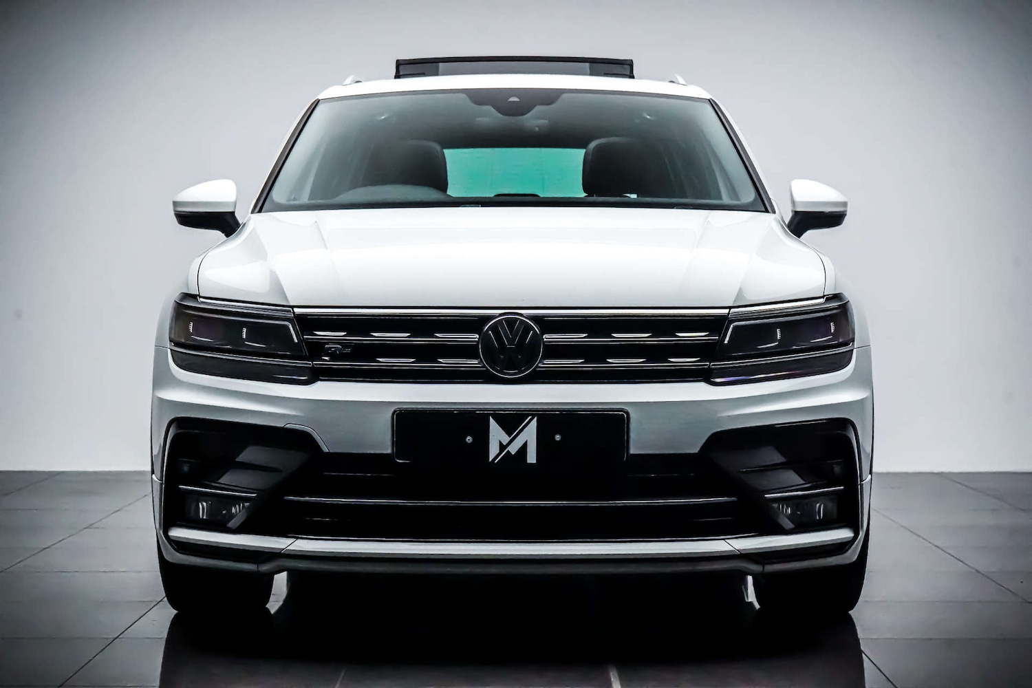 Used Volkswagen Tiguan 2020 for sale - 76830945: Photo 2