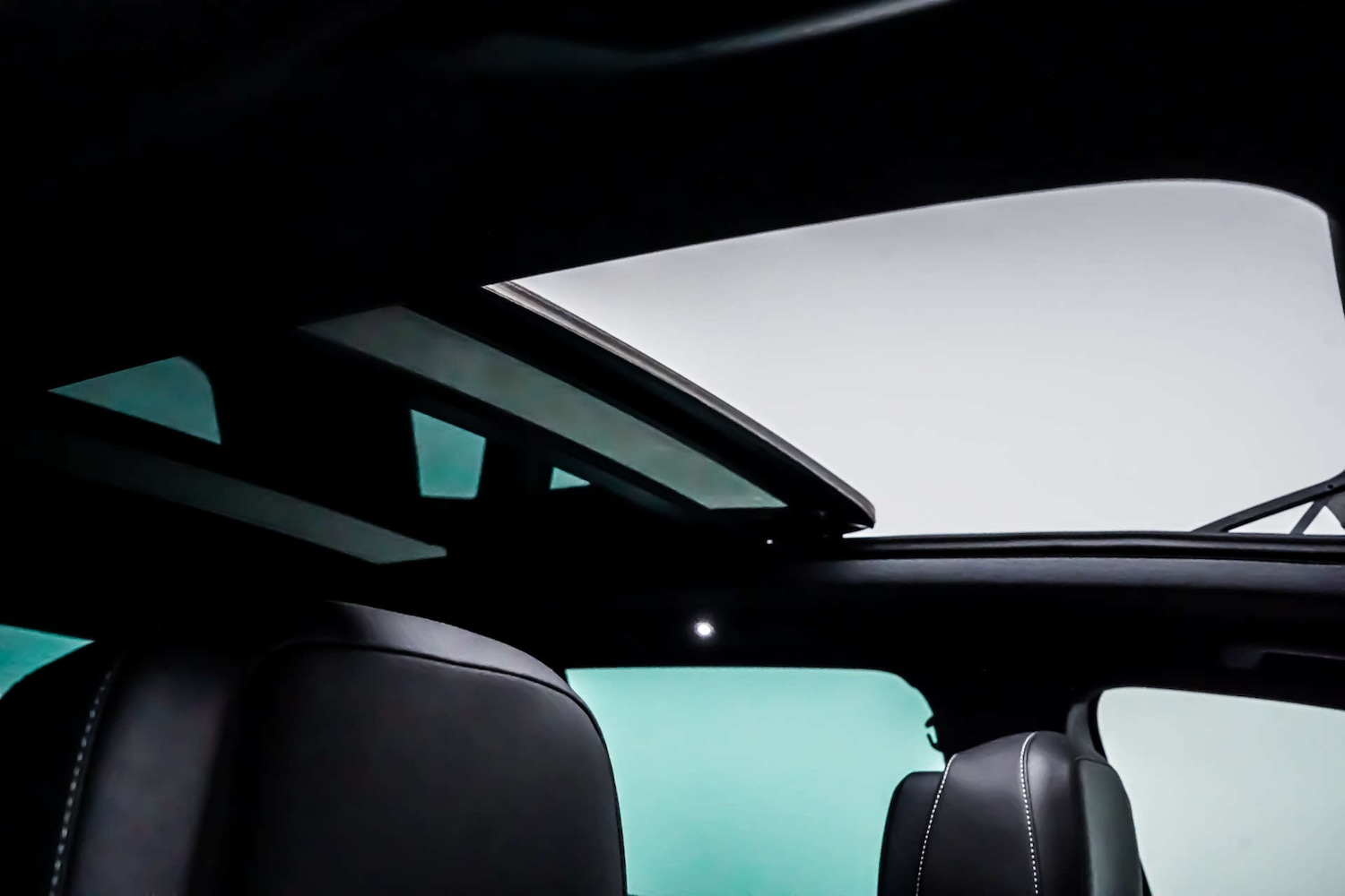 Used Volkswagen Tiguan 2020 for sale - 76830945: Photo 3