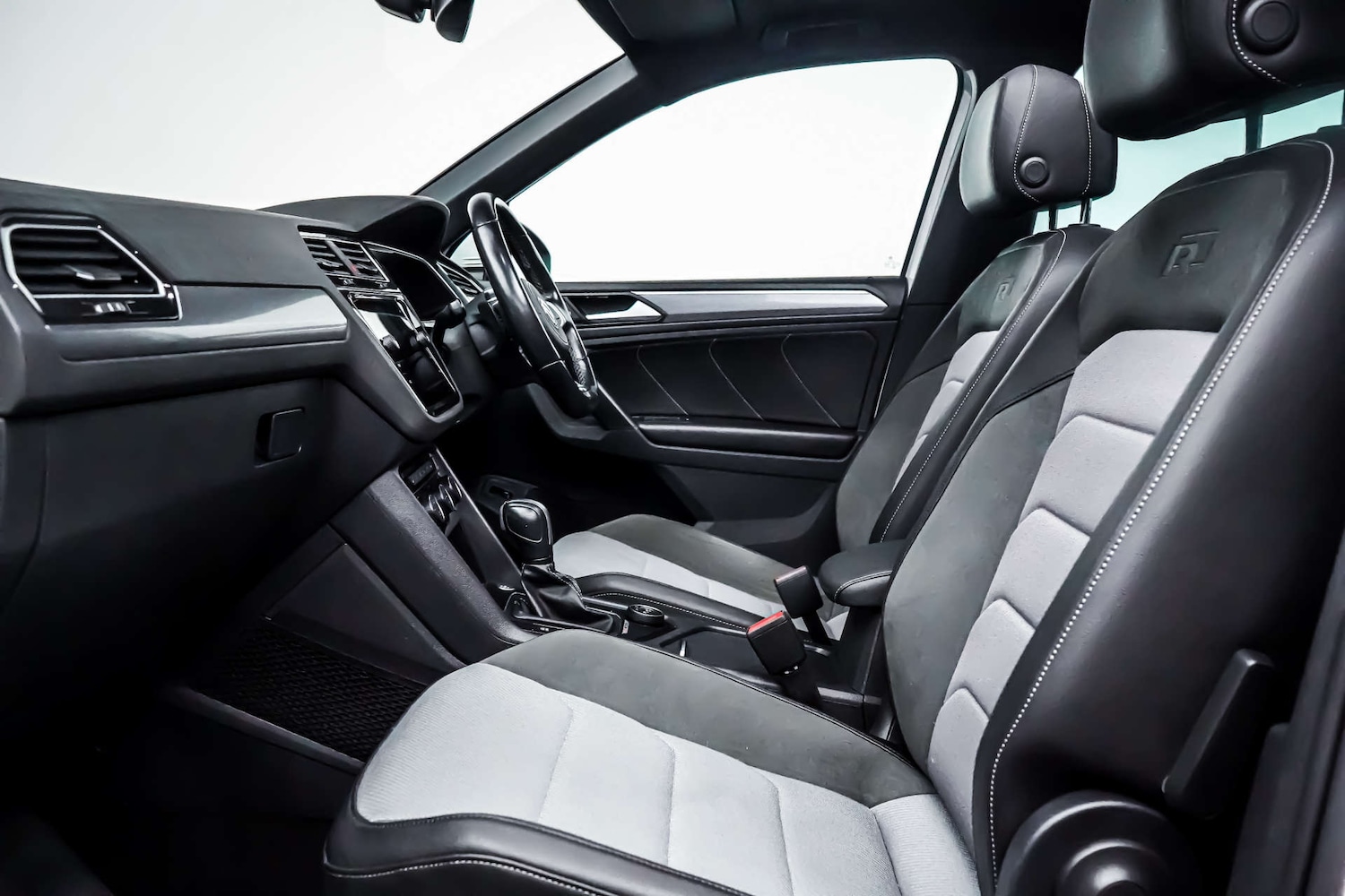 Used Volkswagen Tiguan 2020 for sale - 76830945: Photo 7