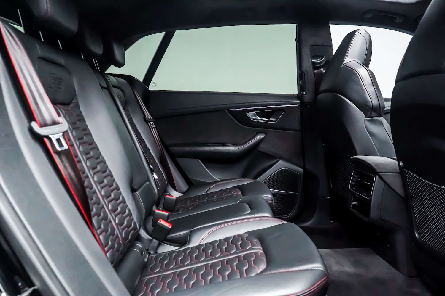 Used Audi RS Q8 2021 for sale - 76831071: Photo 9