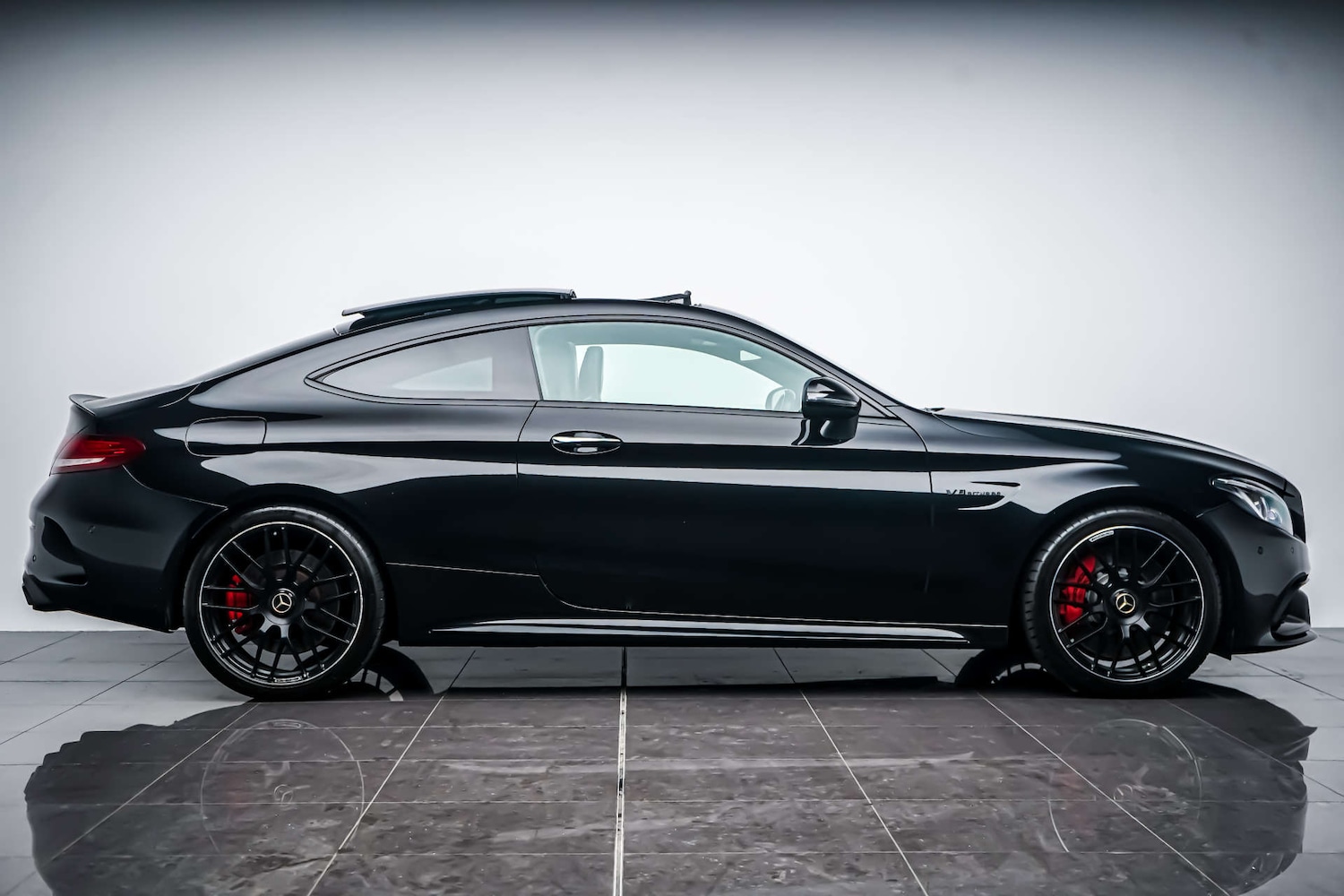 Used Mercedes-Benz C Class 2018 for sale - 76831080: Photo 11