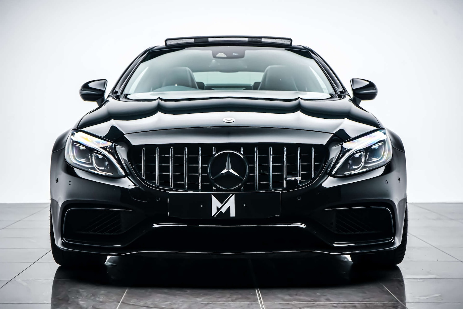 Used Mercedes-Benz C Class 2018 for sale - 76831080: Photo 2