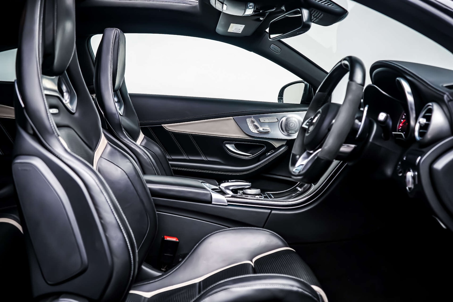 Used Mercedes-Benz C Class 2018 for sale - 76831080: Photo 6