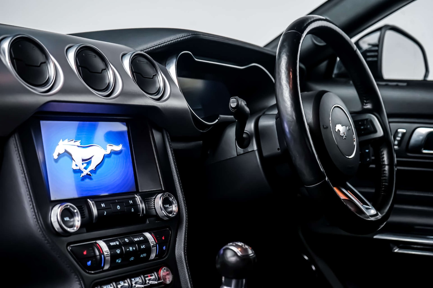 Used Ford Mustang 2019 for sale - 77426938: Photo 18