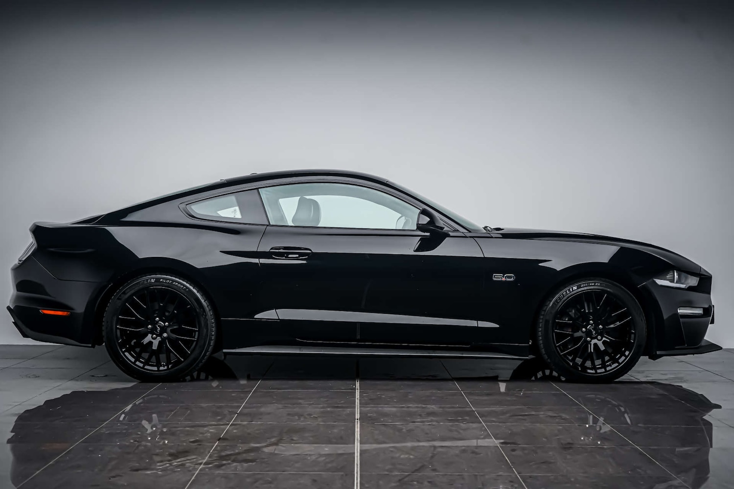 Used Ford Mustang 2019 for sale - 77426938: Photo 9
