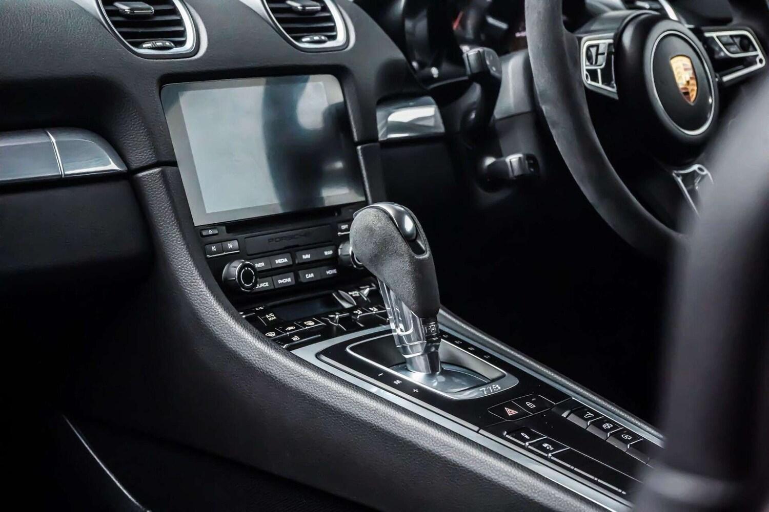 Used Porsche Cayman 2020 for sale - 77426849: Photo 17
