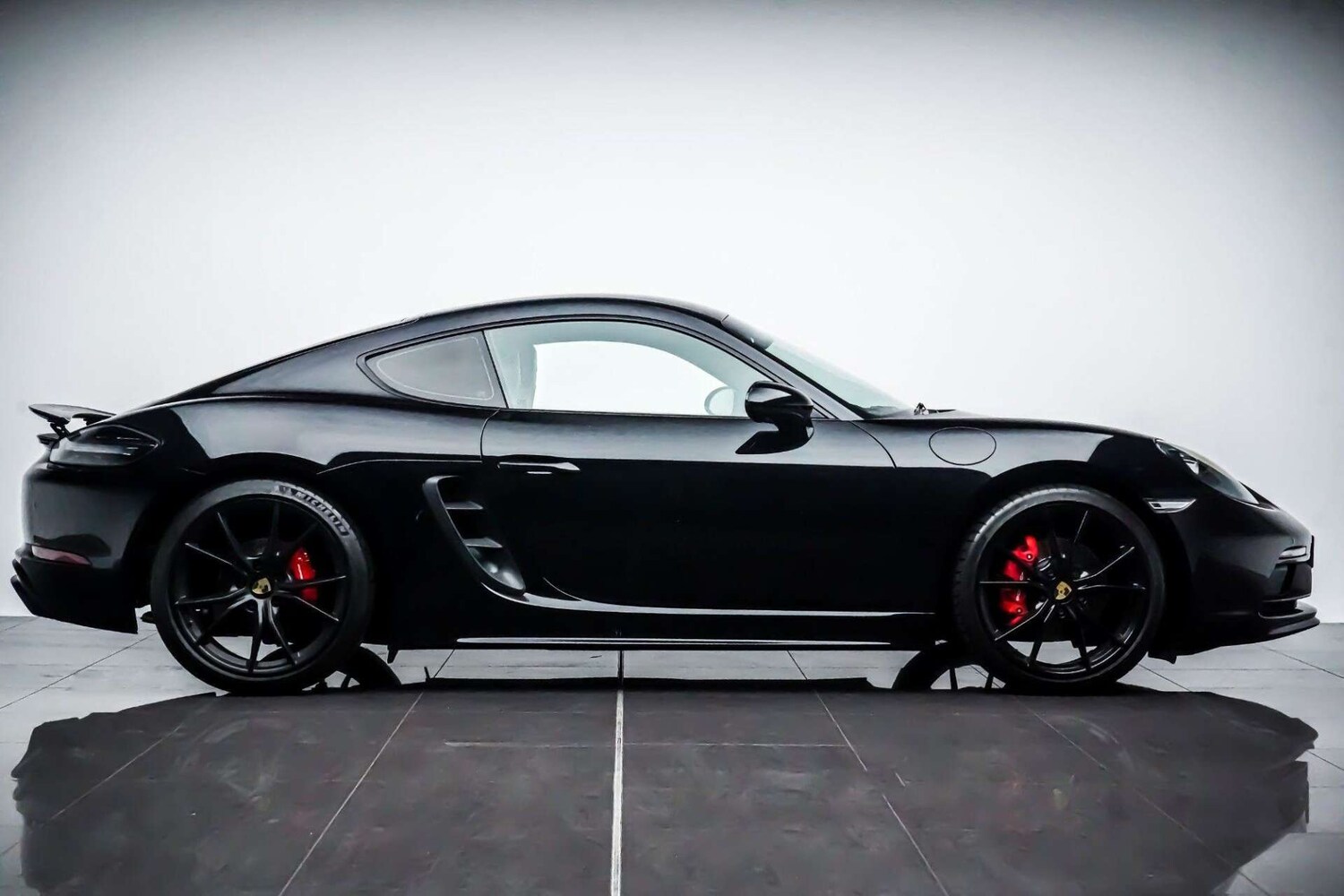 Used Porsche Cayman 2020 for sale - 77426849: Photo 8