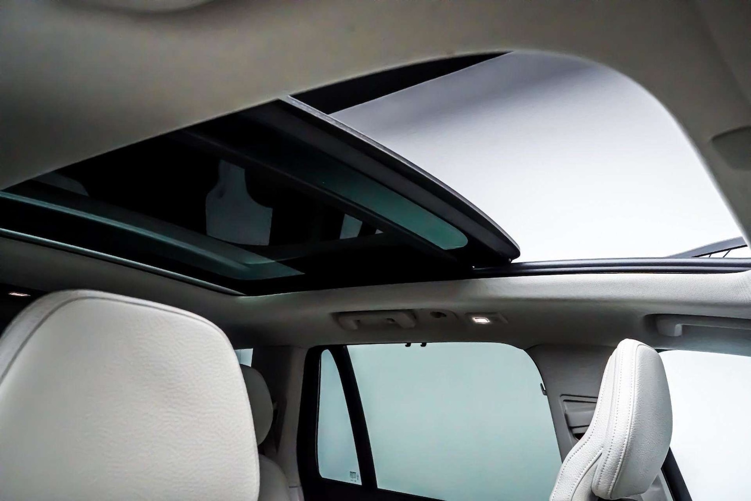 Used Volvo XC90 2022 for sale - 76830987: Photo 3