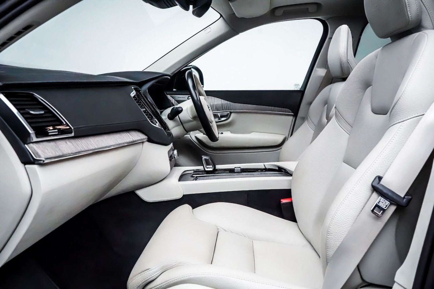 Used Volvo XC90 2022 for sale - 76830987: Photo 6