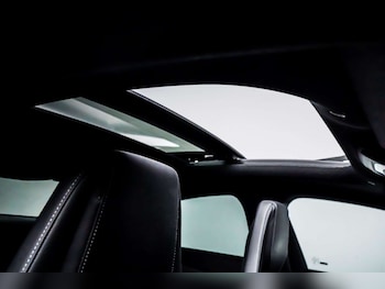 Used Mercedes-Benz CLA 2022 for sale - 77736134: Photo