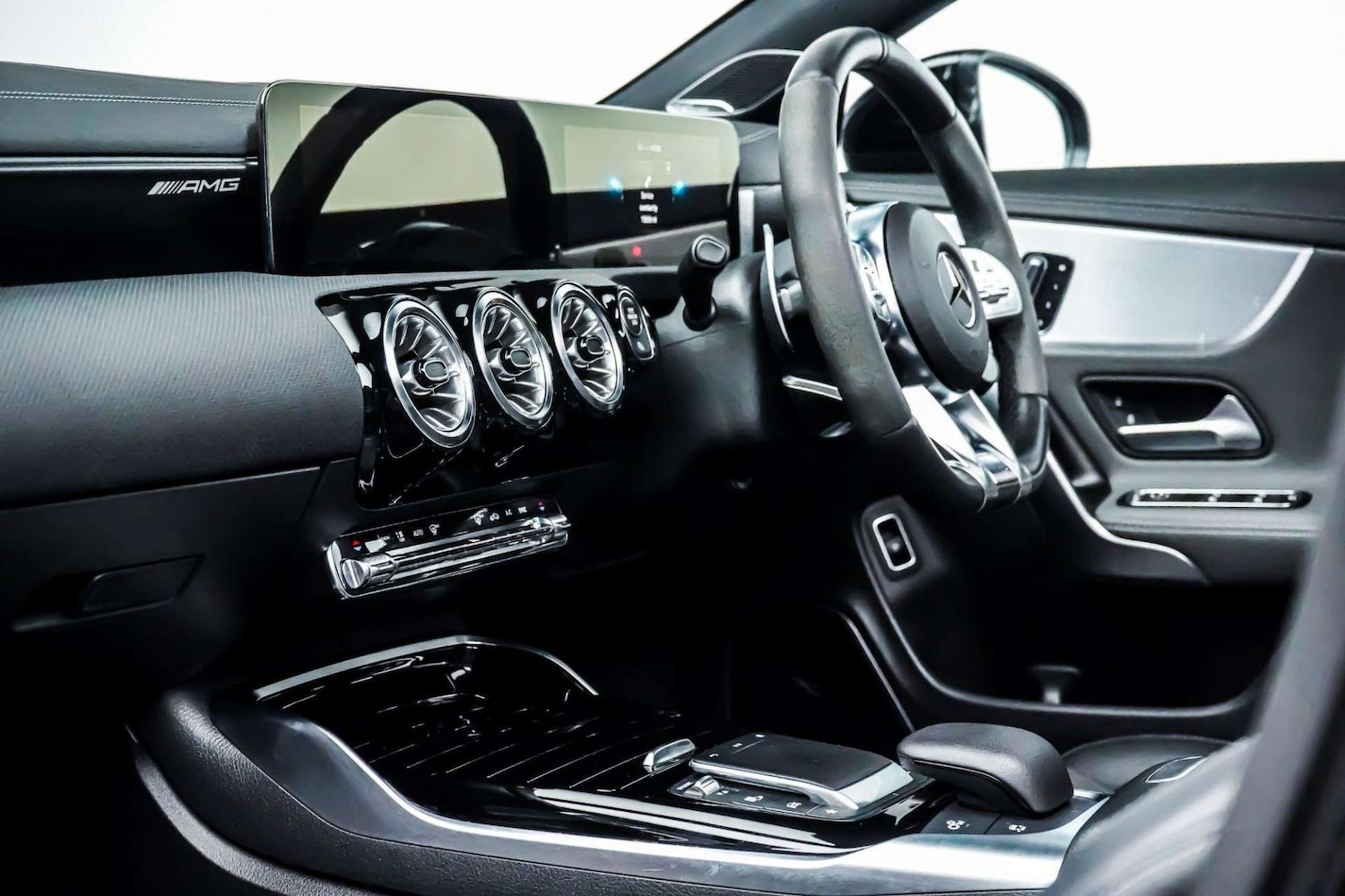 Used Mercedes-Benz CLA 2022 for sale - 77736134: Photo 8