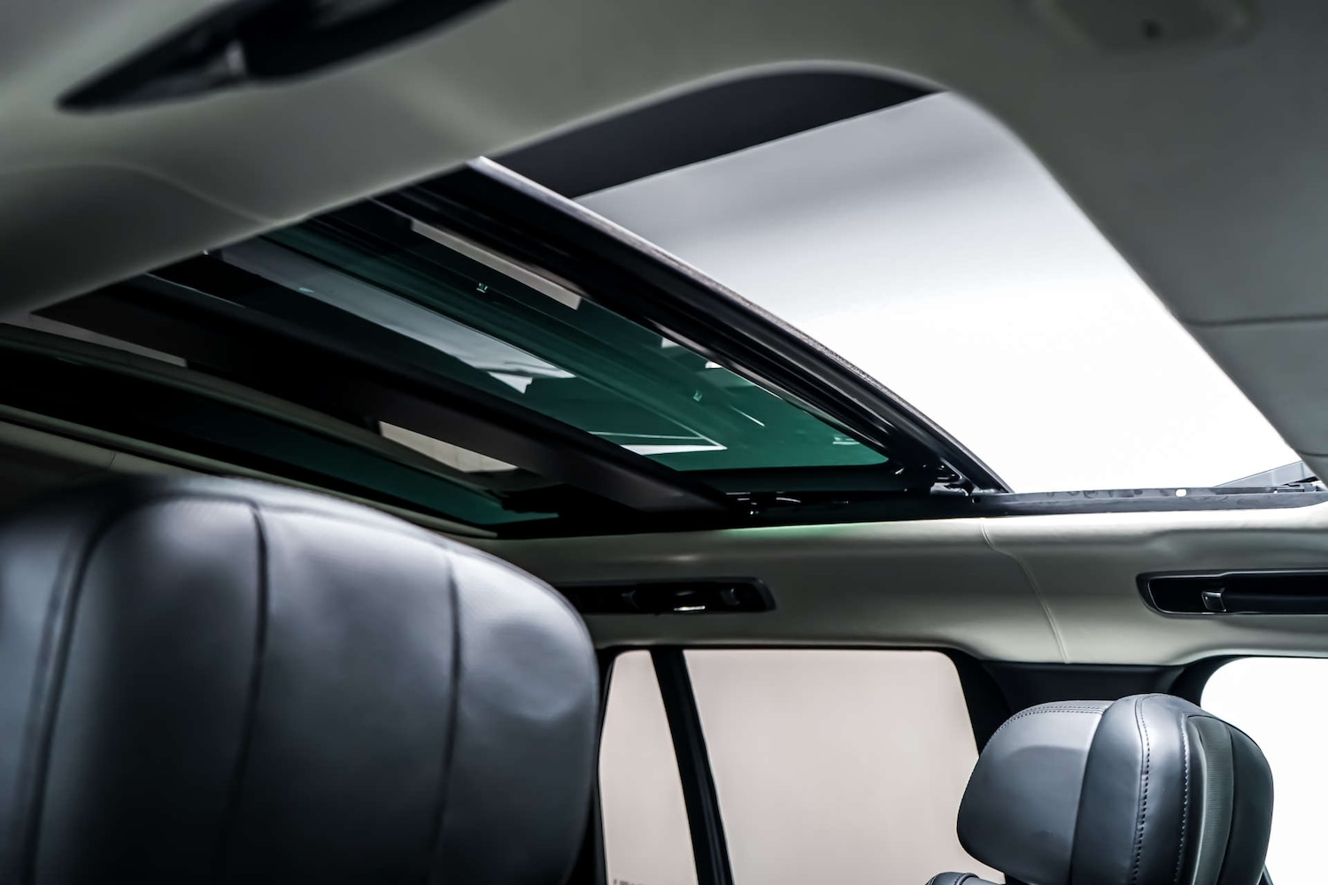 Used Land Rover Range Rover 2024 for sale - 77115874: Photo 7