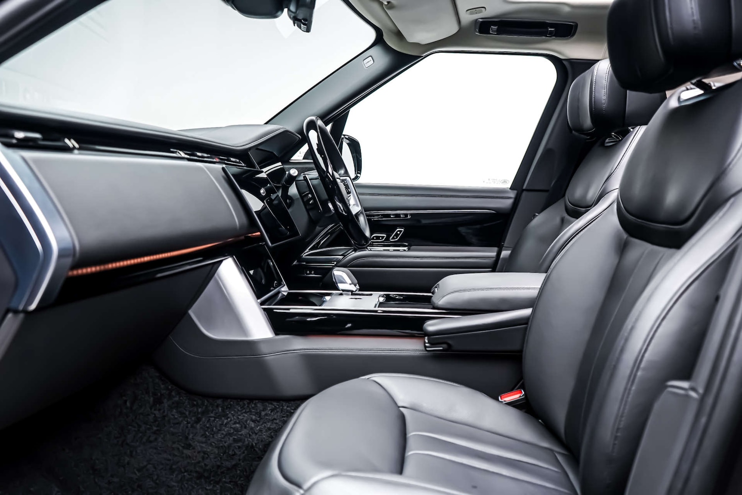 Used Land Rover Range Rover 2024 for sale - 77115874: Photo 8