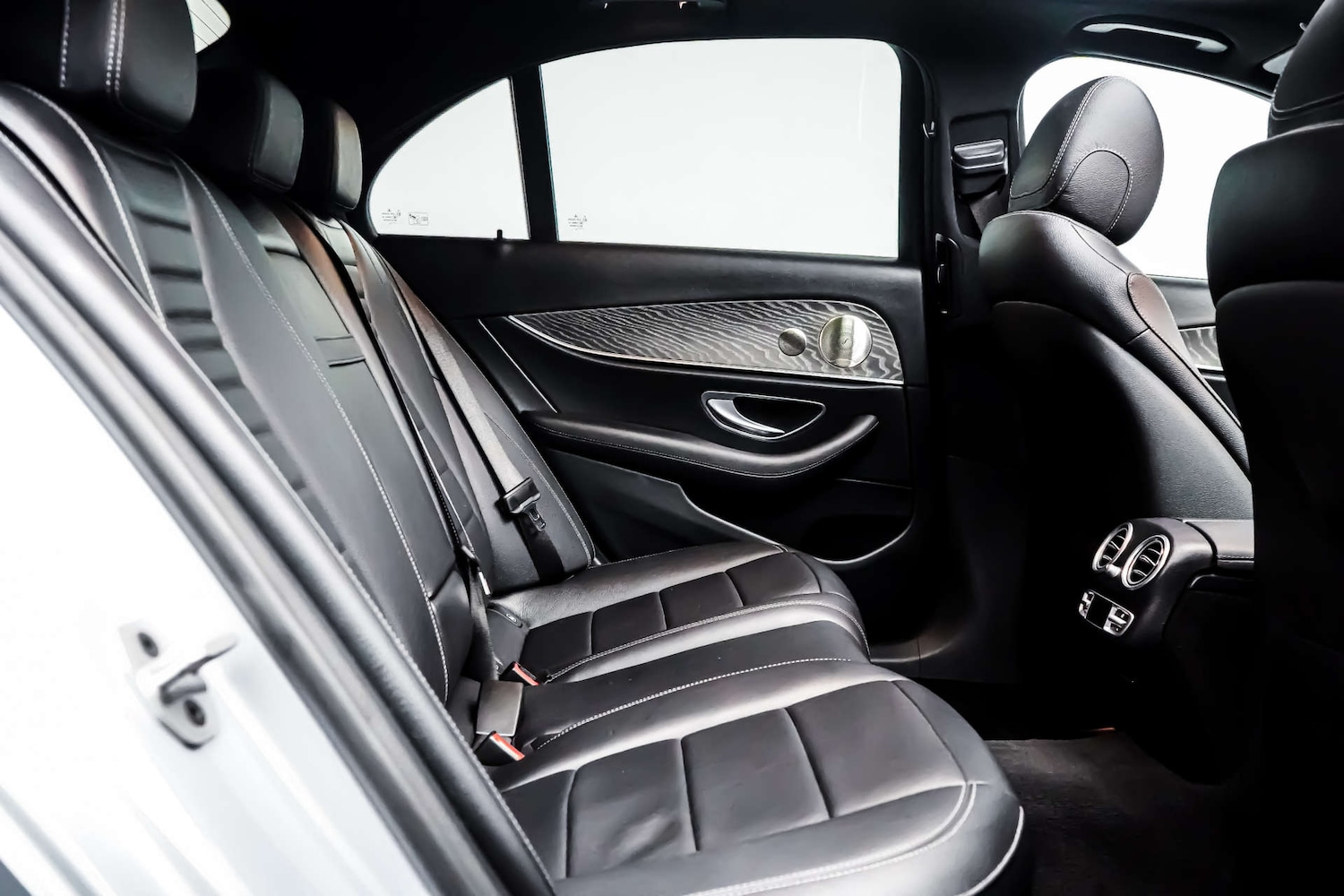 Used Mercedes-Benz E Class 2022 for sale - 76831028: Photo 7