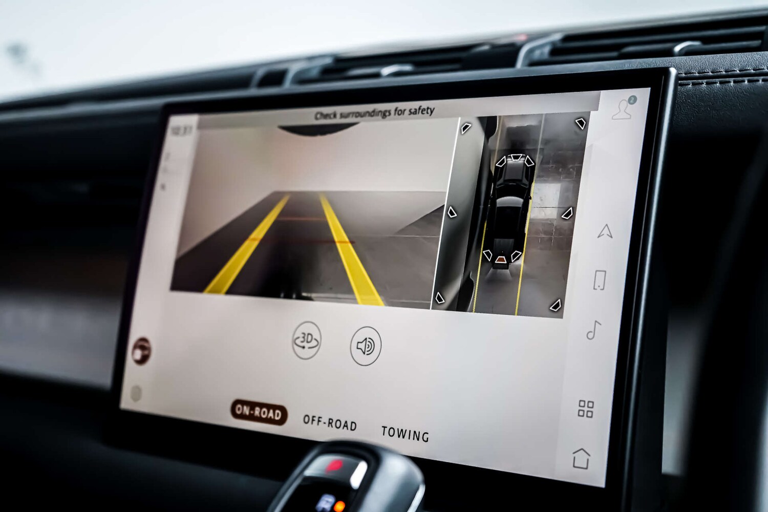 Used Land Rover Defender 2023 for sale - 77426935: Photo 12