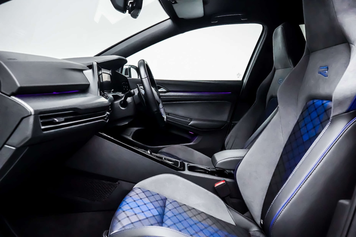 Used Volkswagen Golf 2024 for sale - 76830877: Photo 8