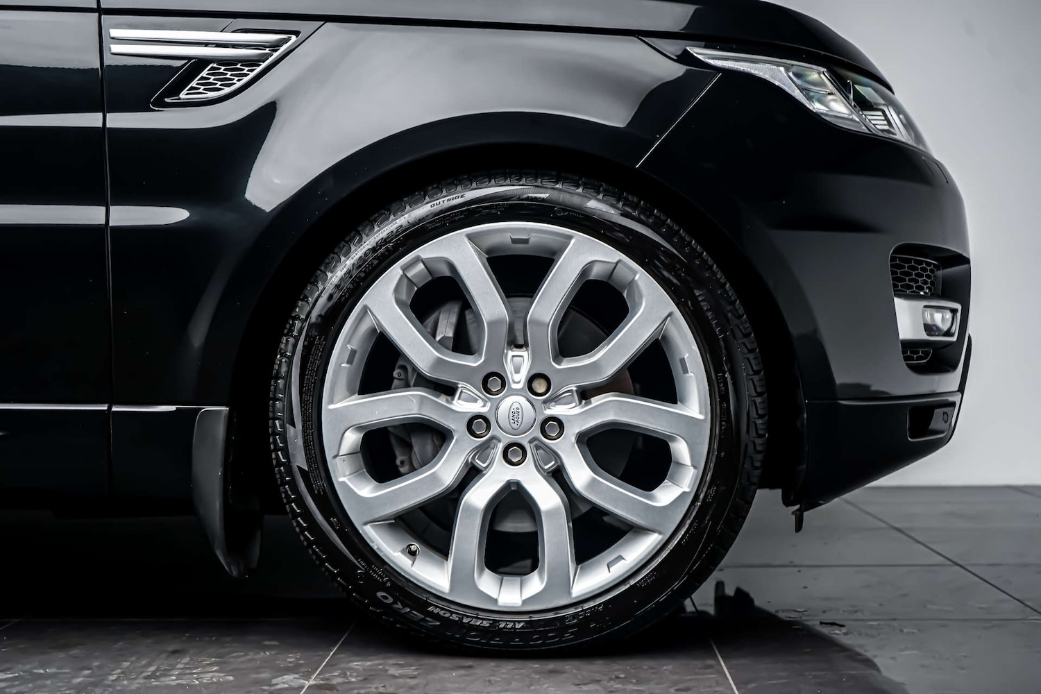 Used Land Rover Range Rover Sport 2017 for sale - 77426947: Photo 10