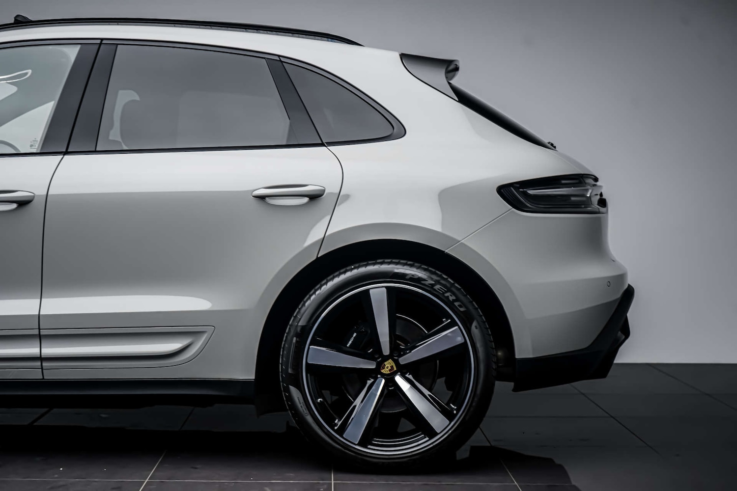 Used Porsche Macan 2024 for sale - 77837328: Photo 12