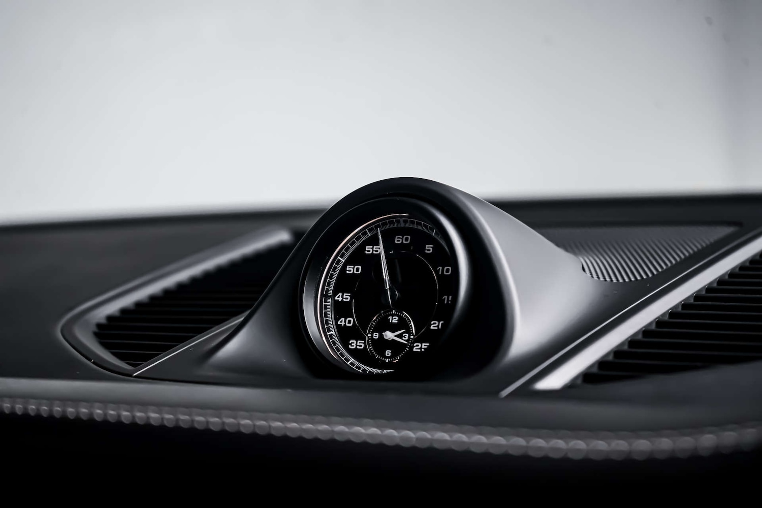 Used Porsche Macan 2024 for sale - 77837328: Photo 16