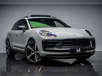 Used Porsche Macan 2024 for sale - 77837328: Photo