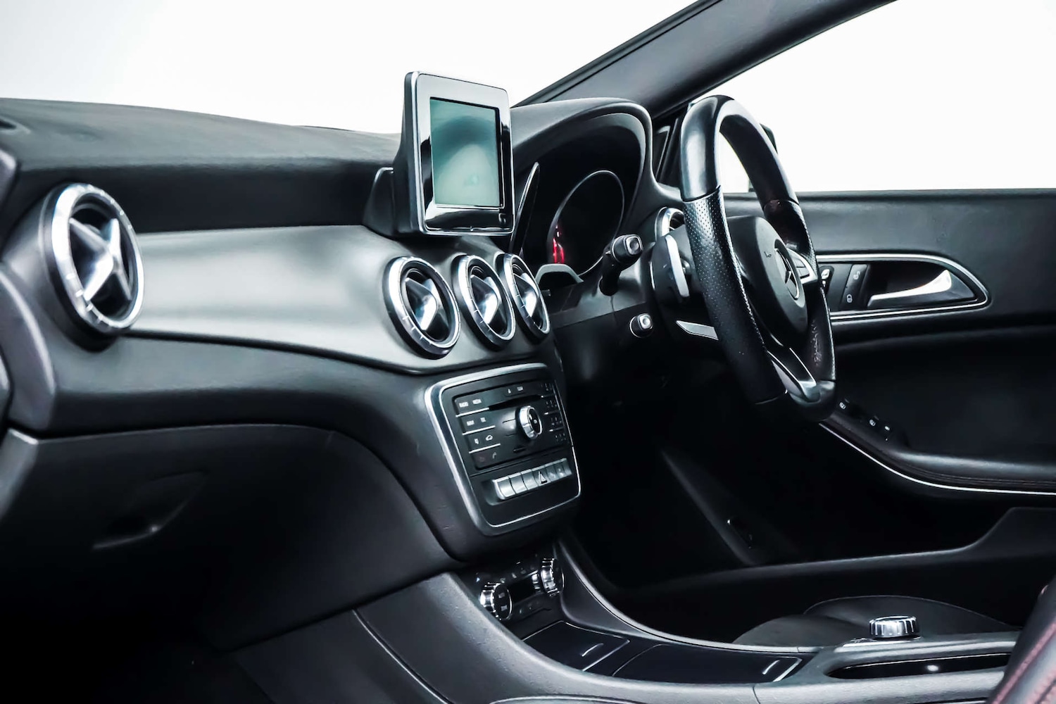 Used Mercedes-Benz CLA 2016 for sale - 76830954: Photo 11