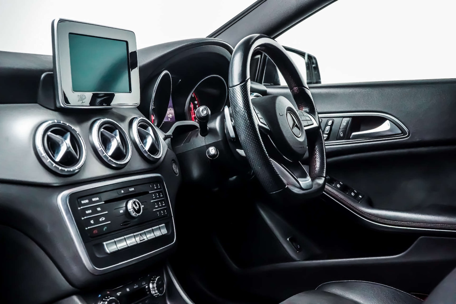 Used Mercedes-Benz CLA 2016 for sale - 76830954: Photo 12