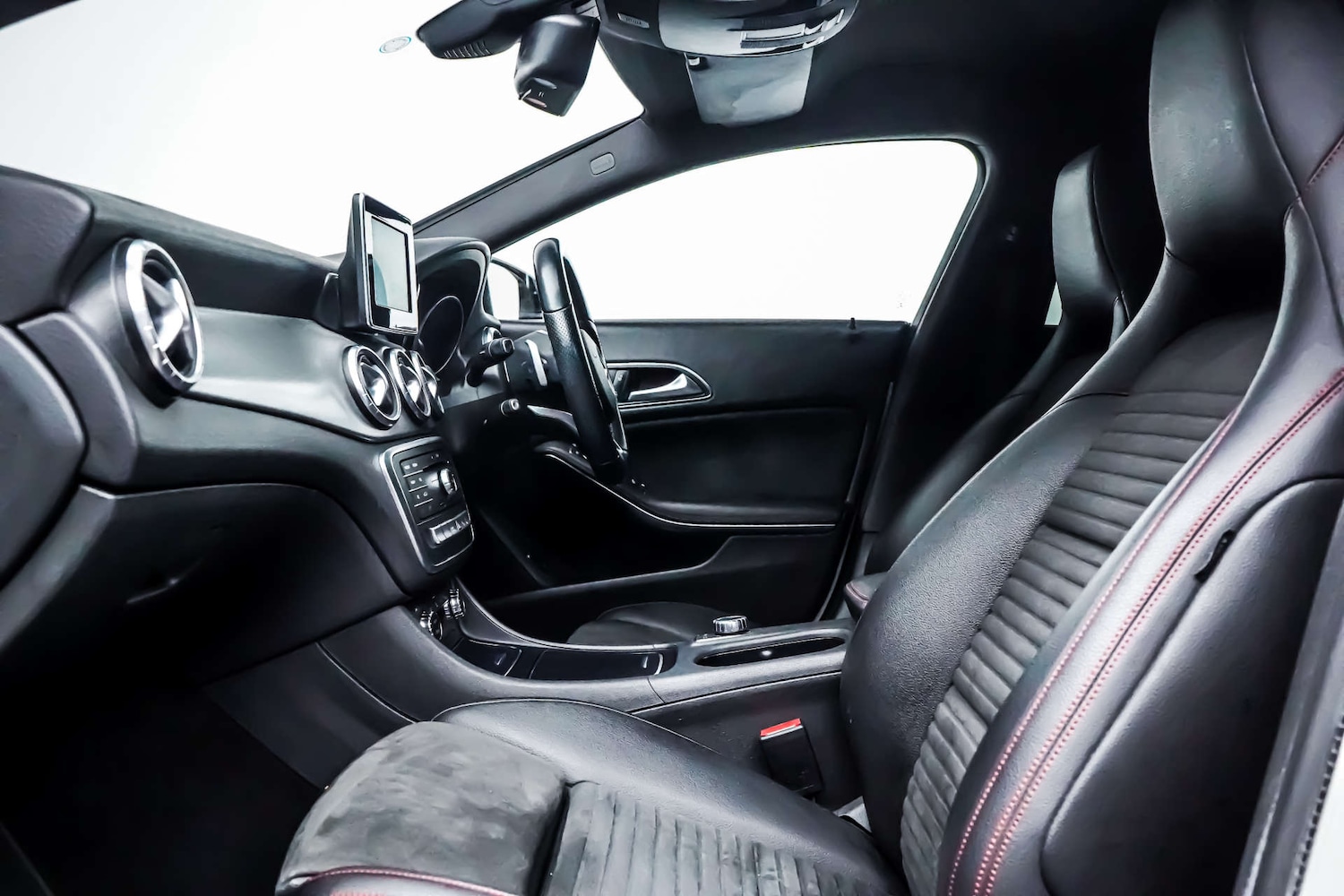 Used Mercedes-Benz CLA 2016 for sale - 76830954: Photo 7