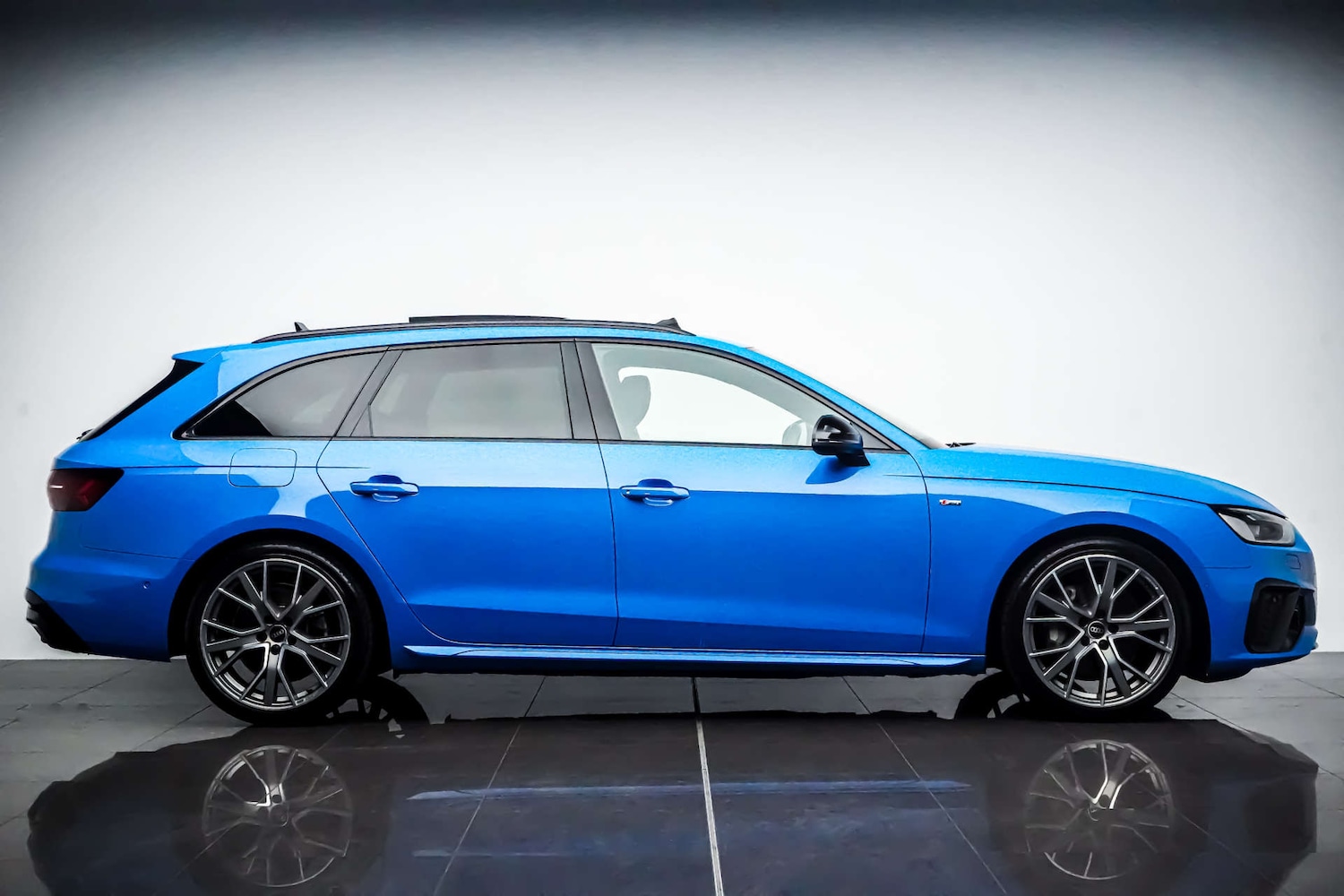 Used Audi A4 2021 for sale - 76831020: Photo 11