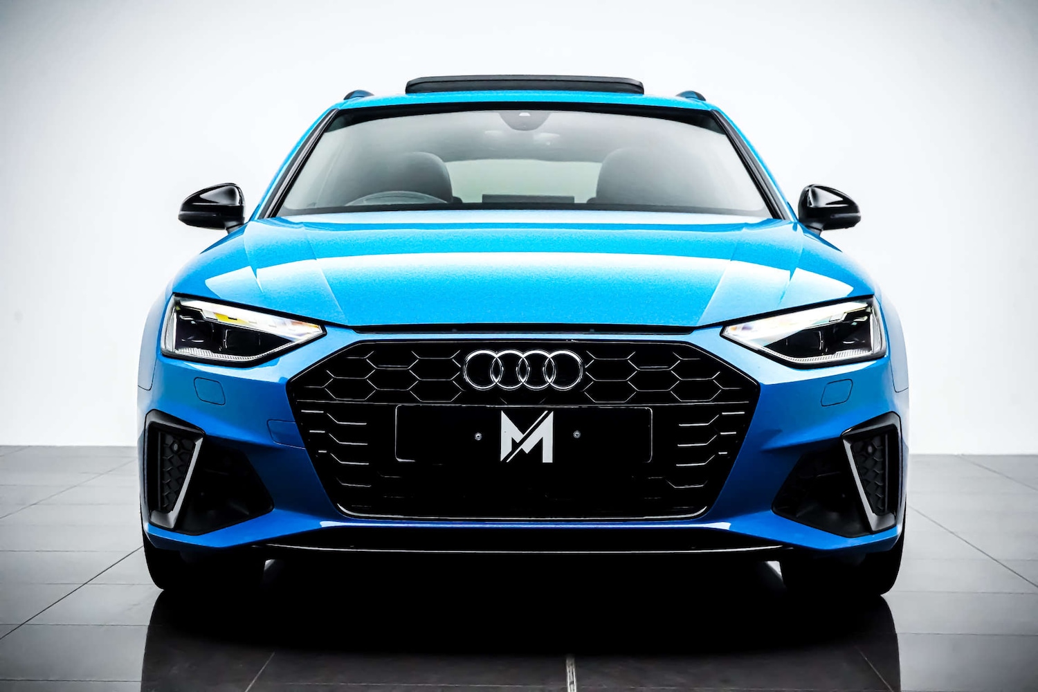 Used Audi A4 2021 for sale - 76831020: Photo 2