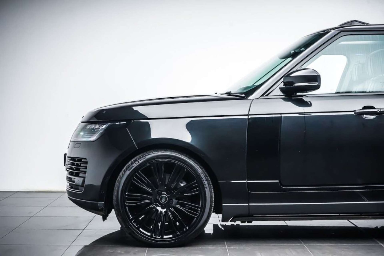 Used Land Rover Range Rover 2018 for sale - 77023541: Photo 11