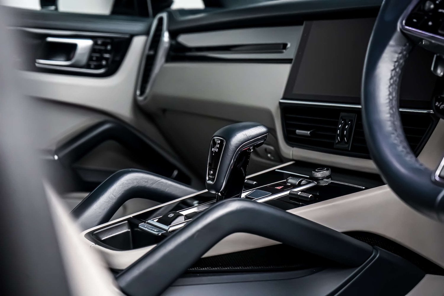 Used Porsche Cayenne 2021 for sale - 77571298: Photo 16