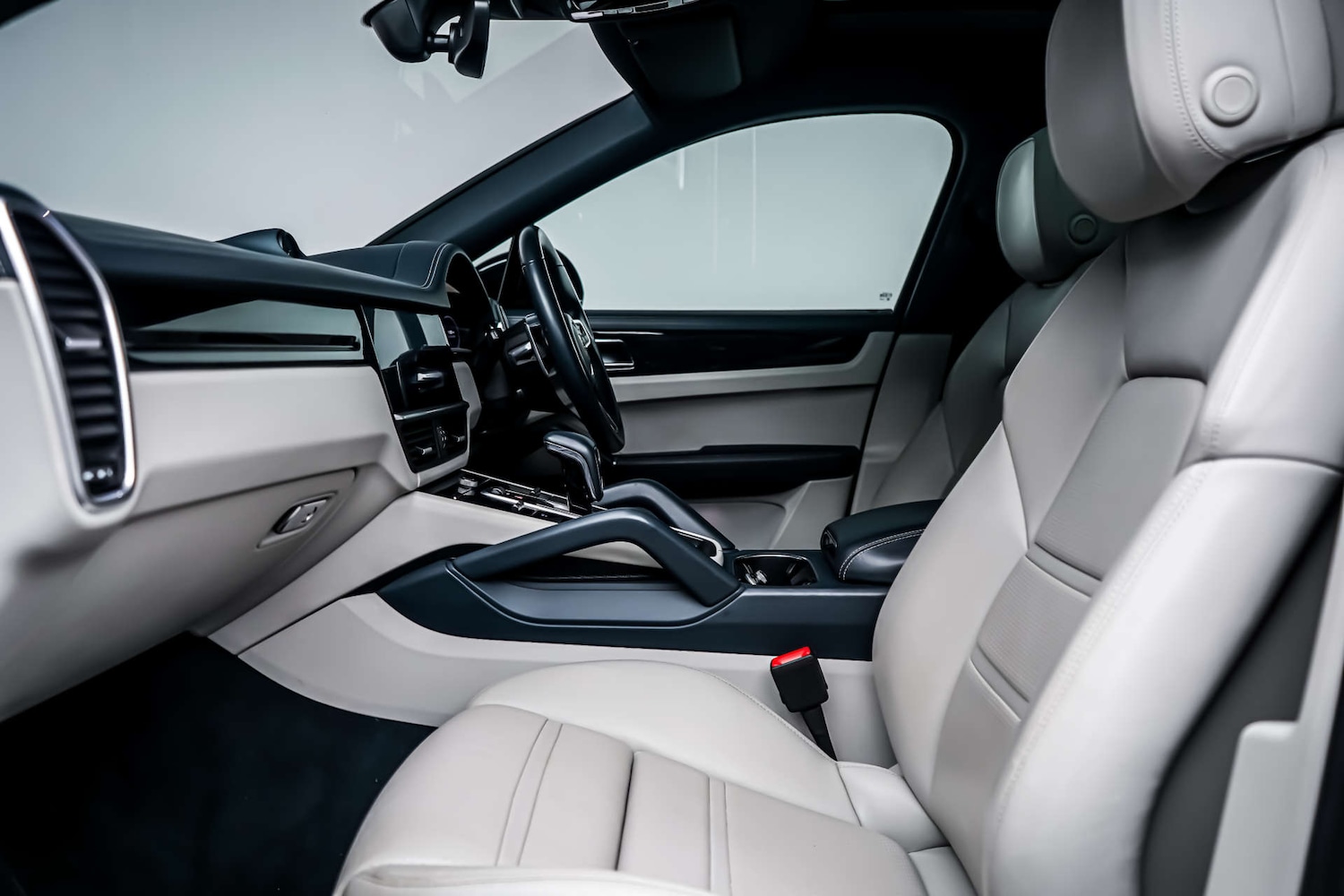 Used Porsche Cayenne 2021 for sale - 77571298: Photo 6