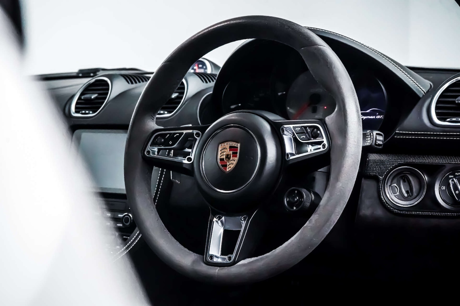 Used Porsche Cayman 2019 for sale - 76830939: Photo 17