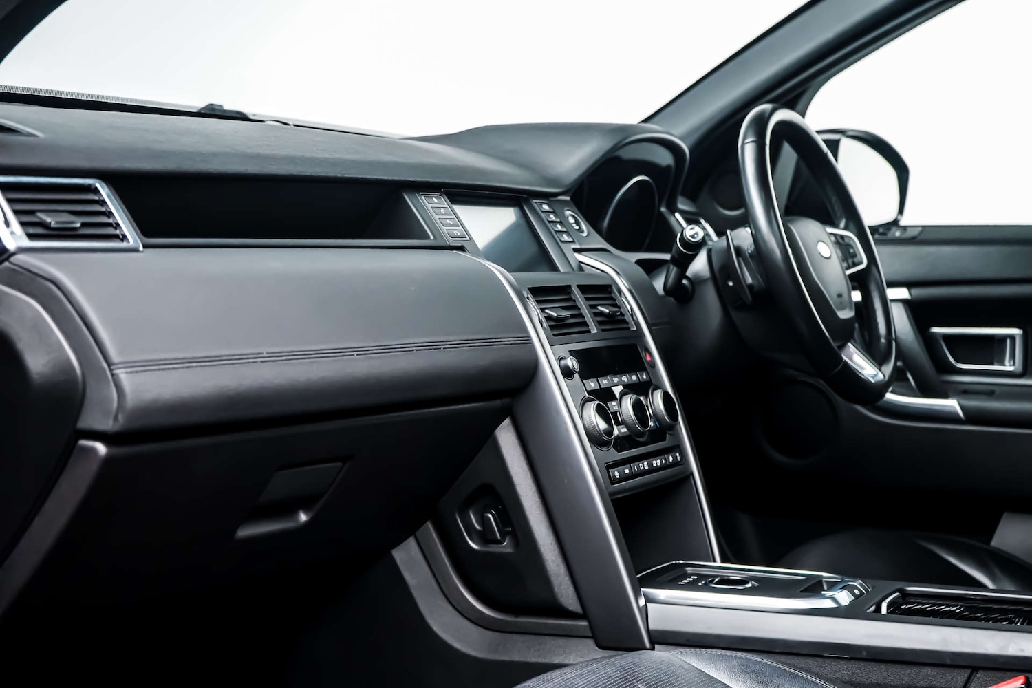 Used Land Rover Discovery Sport 2019 for sale - 77047476: Photo 18