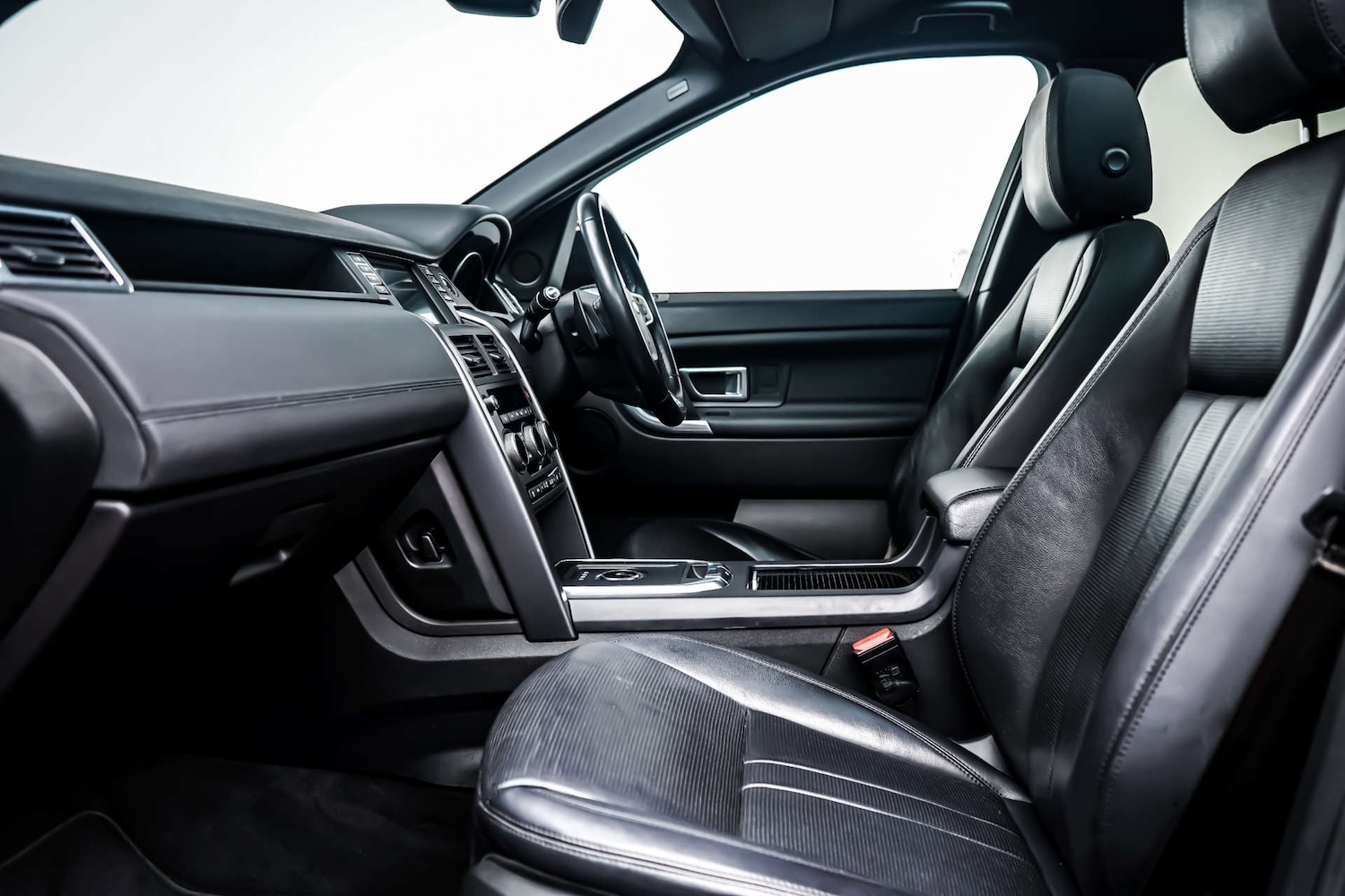 Used Land Rover Discovery Sport 2019 for sale - 77047476: Photo 6