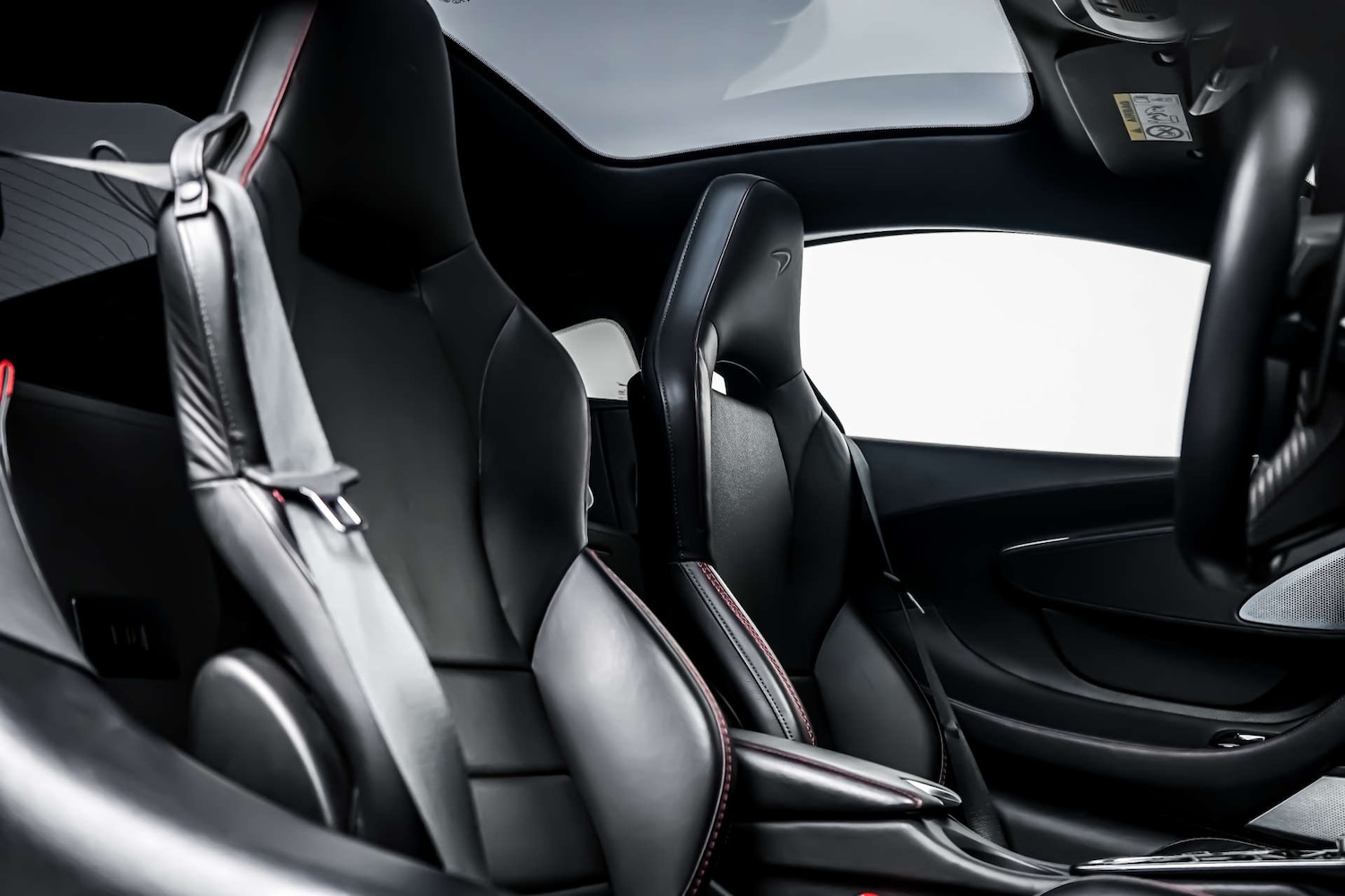 Used McLaren GT 2021 for sale - 77837327: Photo 6