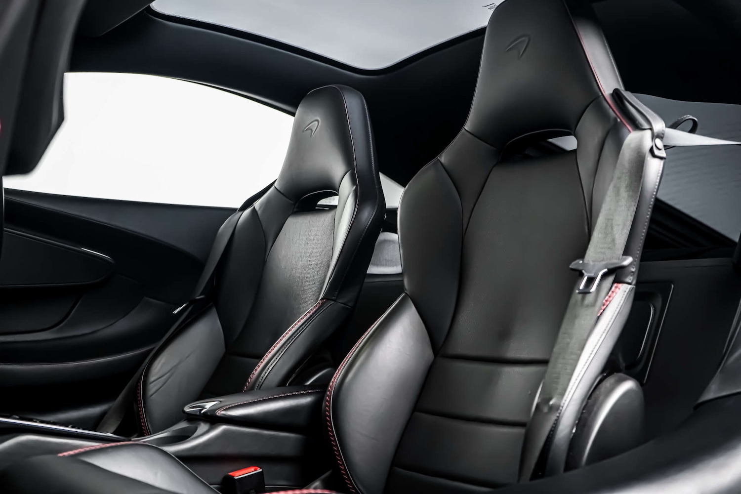 Used McLaren GT 2021 for sale - 77837327: Photo 7