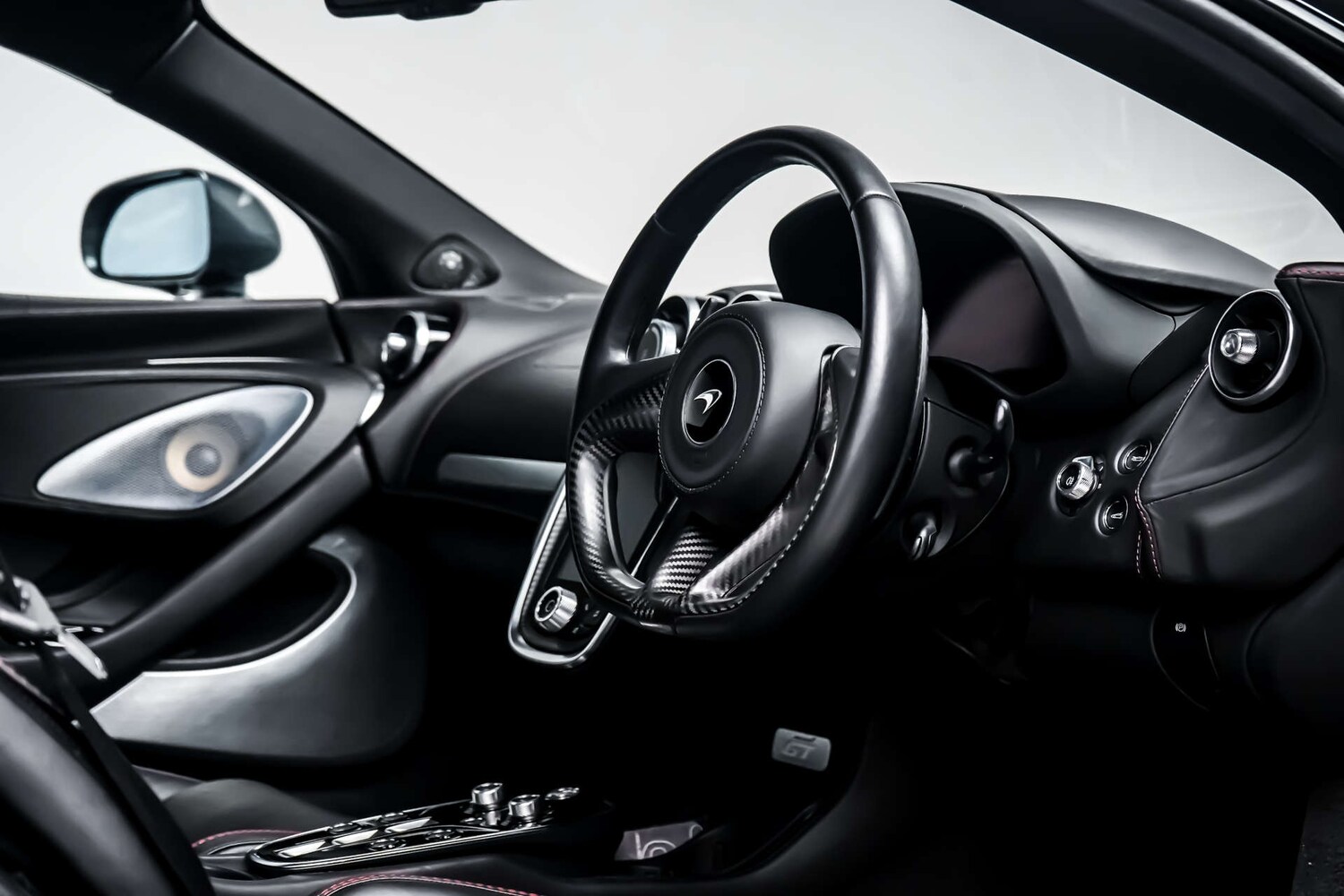 Used McLaren GT 2021 for sale - 77837327: Photo 8