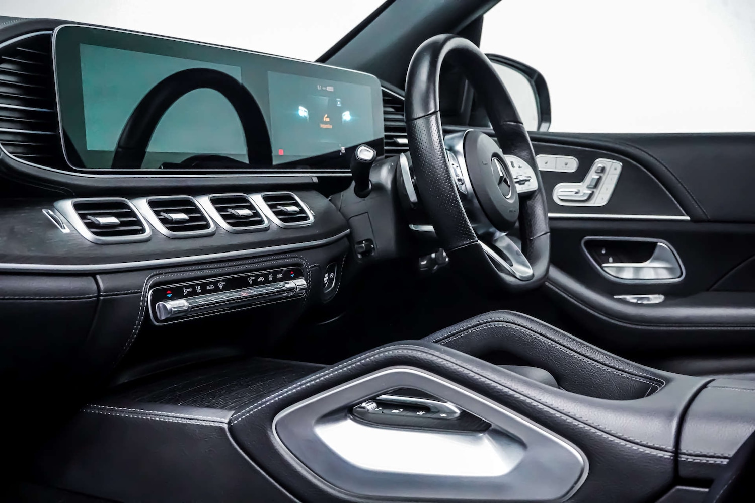 Used Mercedes-Benz GLE 2023 for sale - 76830868: Photo 21