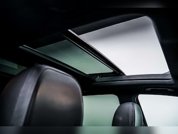 Used Mercedes-Benz GLE 2023 for sale - 76830868: Photo