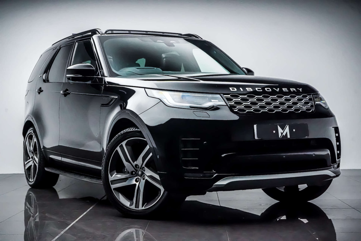 Used Land Rover Discovery 2023 for sale - 76831057: Photo 1