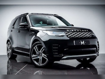 Used Land Rover Discovery 2023 for sale - 76831057: Photo