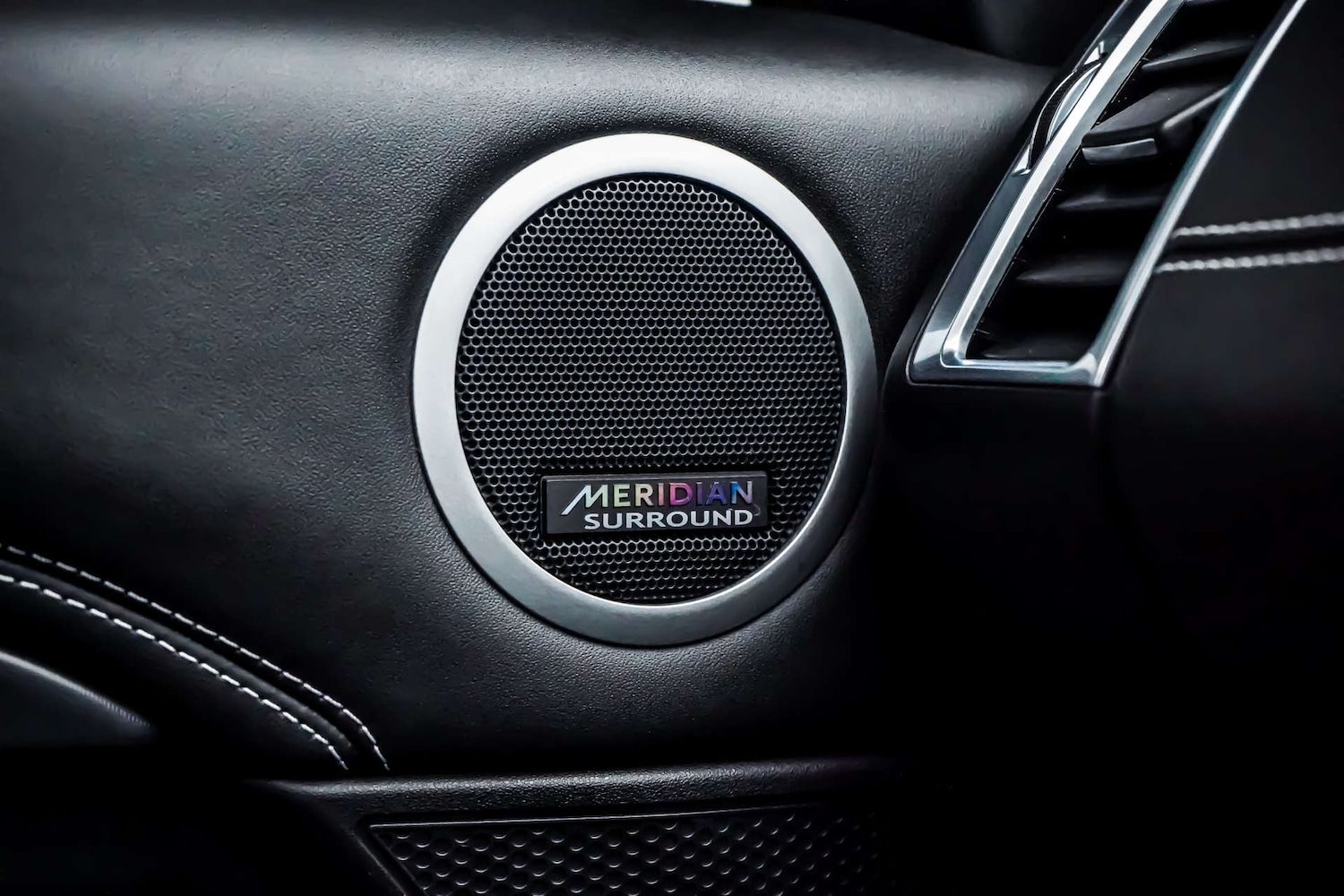 Used Land Rover Discovery 2023 for sale - 76831057: Photo 20