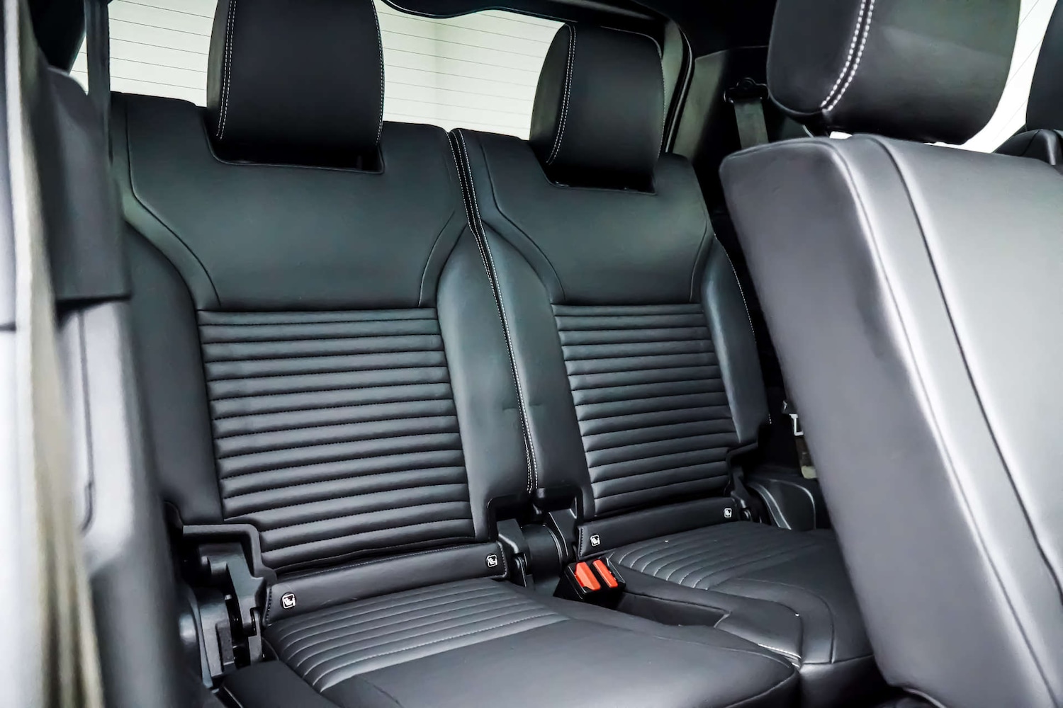 Used Land Rover Discovery 2023 for sale - 76831057: Photo 9