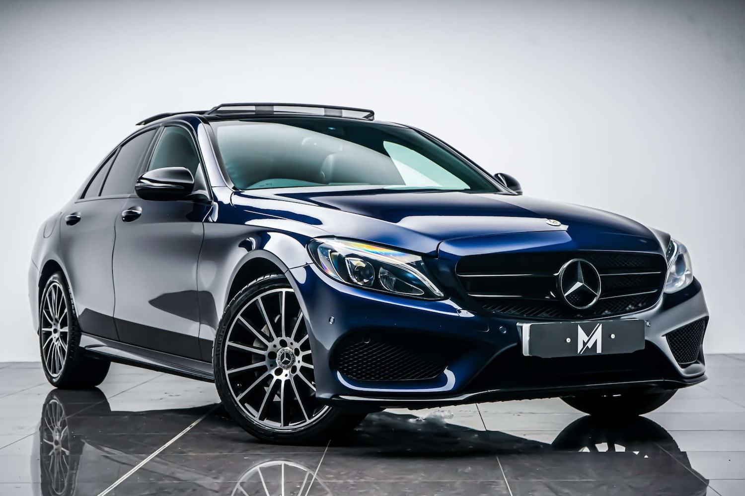 Used Mercedes-Benz C Class 2018 for sale - 76831075: Photo 1