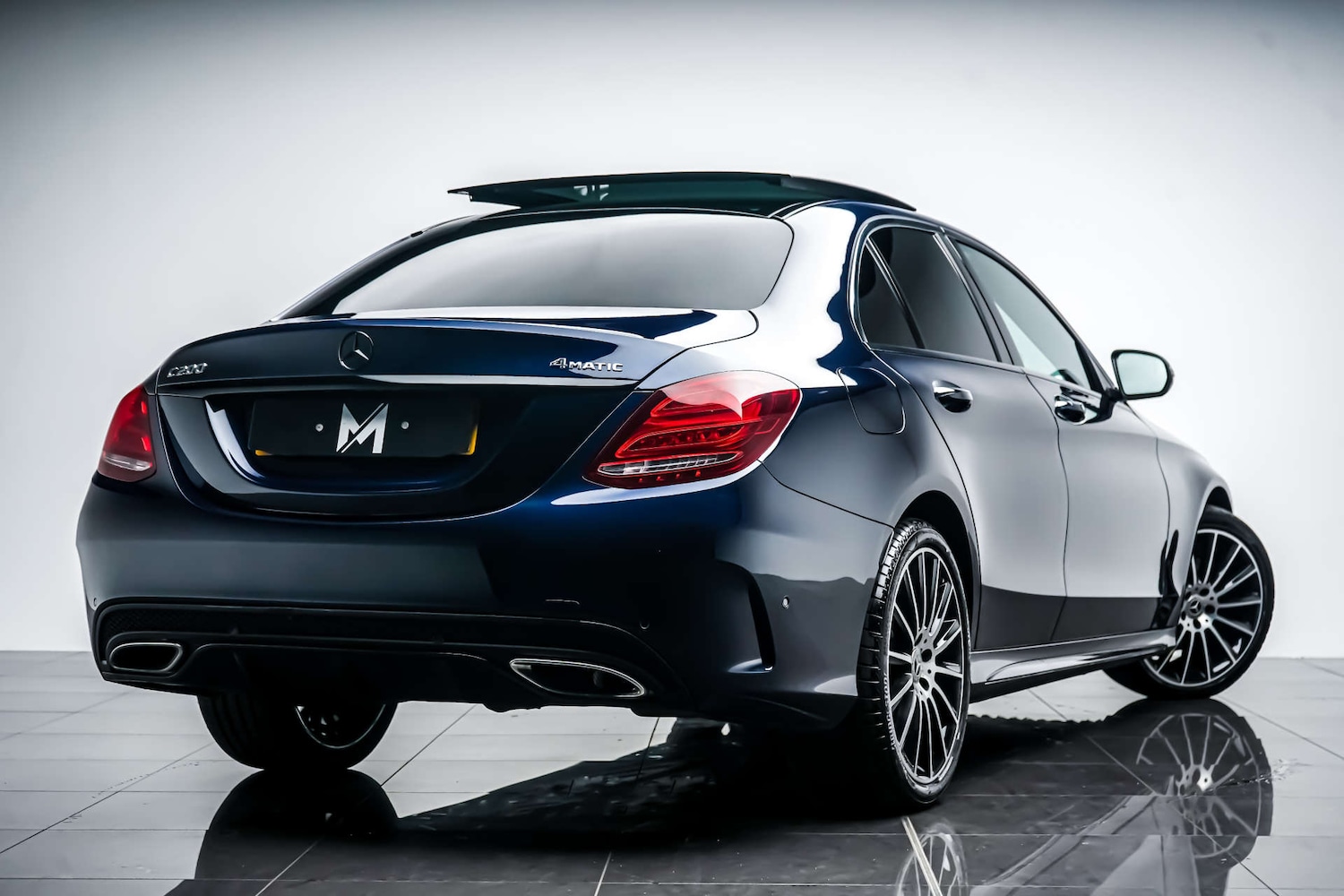 Used Mercedes-Benz C Class 2018 for sale - 76831075: Photo 12