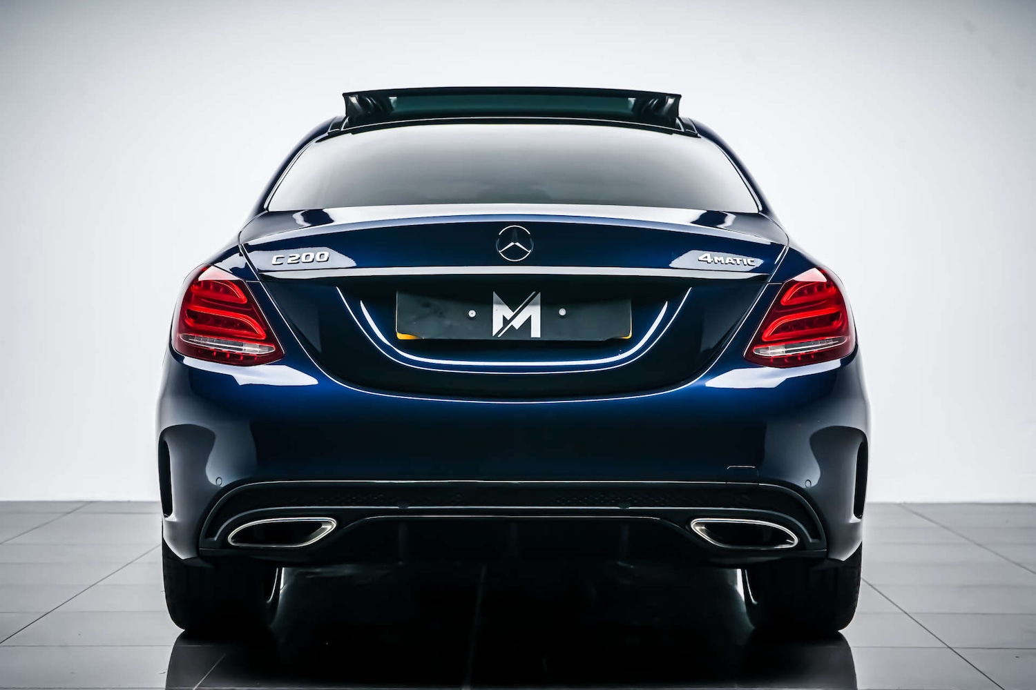 Used Mercedes-Benz C Class 2018 for sale - 76831075: Photo 4